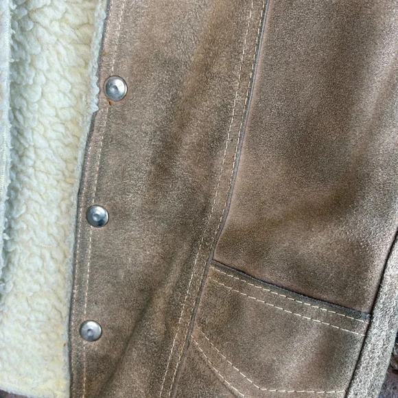 Vintage Leather by Rapael Suede Sherpa Lined Snap Front Rancher Vest Medium - Picture 5 of 6